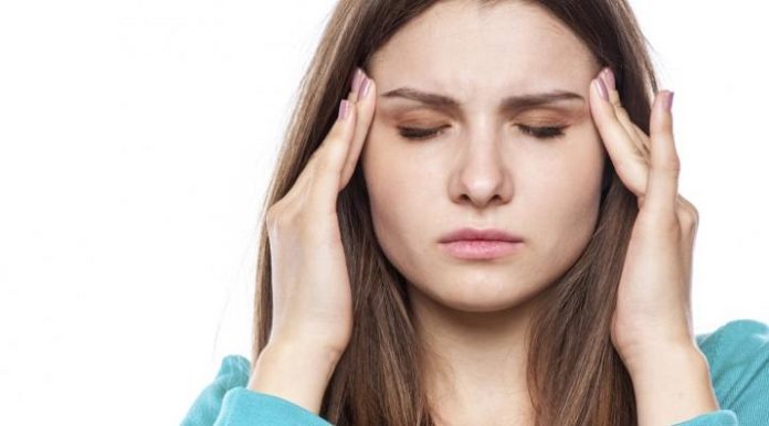 headache-when-standing-up-causes-and-treatment